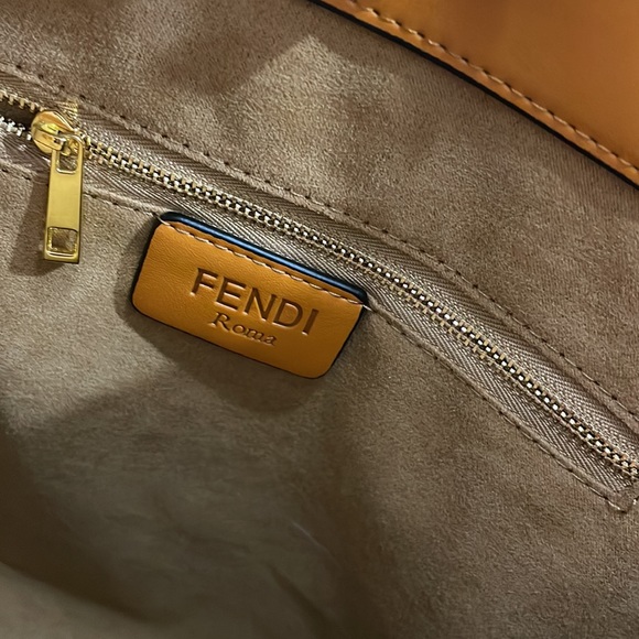 Brown bag good condition - Picture 4 of 12